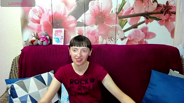 TayanaJons online show from July 2, 2026, 7:14 am