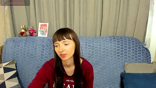 TayanaJons online show from July 9, 2026, 7:12 am