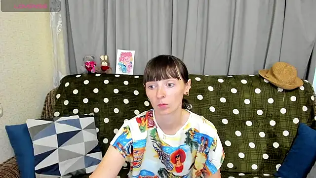TayanaJons online show from July 16, 2026, 7:14 am