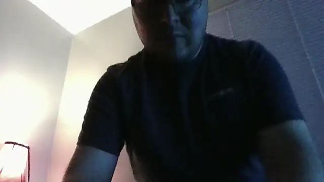 Snapshot of zman237 chatting on March 2, 2026, 2:36 am zman237 online show from March 2, 2026, 2:36 am