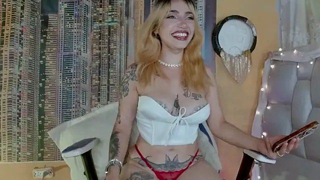 IM MAYA online show from February 5, 2026, 12:04 am