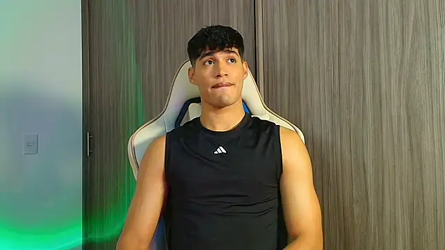 Jimmy Leeh  online show from November 20, 2025, 3:50 am