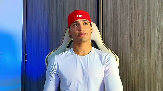 Jimmy Leeh  online show from February 4, 2026, 5:35 am