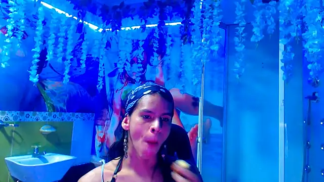 alessa brown74 online show from January 8, 2025, 11:41 pm