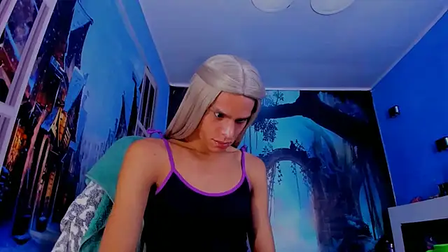 alessa brown74 online show from July 14, 2026, 1:17 pm