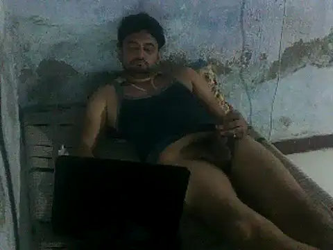 Rocobodymassager online show from May 27, 2026, 1:57 am