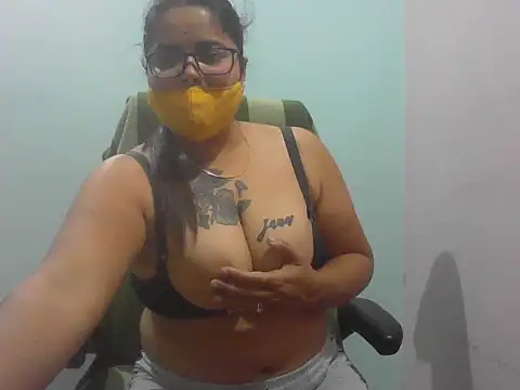 gyanvi1 online show from February 11, 2025, 1:41 pm