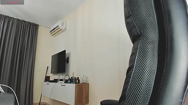 Findom guy online show from March 8, 2026, 11:58 am