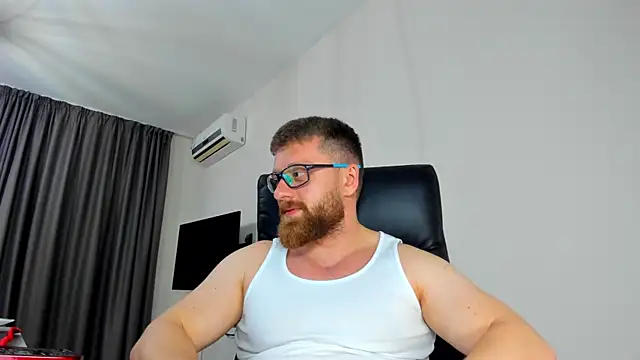 Findom guy online show from April 24, 2026, 6:21 pm