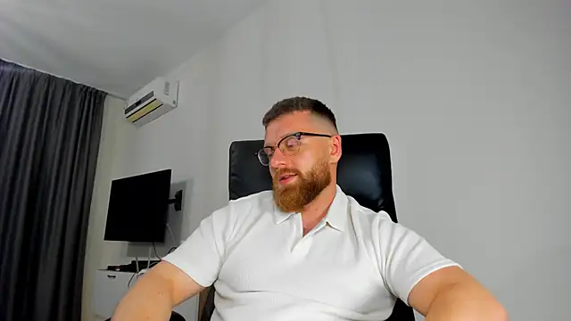 Findom guy online show from April 26, 2026, 11:57 pm