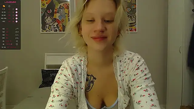 amelia lye online show from March 9, 2025, 1:37 pm