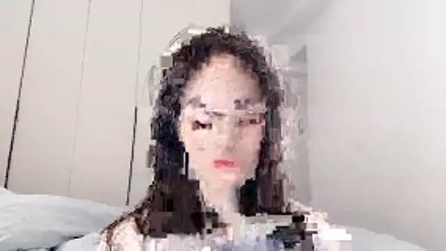 Snapshot of MIa59 chatting on December 1, 2025, 2:49 am MIa59 online show from December 1, 2025, 2:49 am