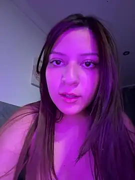 Zoe Lennoxx online show from June 3, 2026, 2:36 am