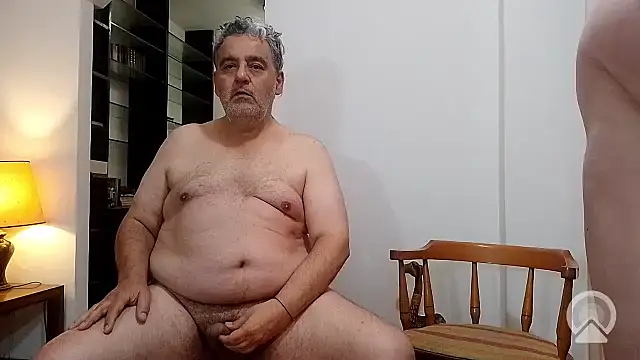 Snapshot of osoandcubcam chatting on April 26, 2026, 9:23 pm osoandcubcam online show from April 26, 2026, 9:23 pm