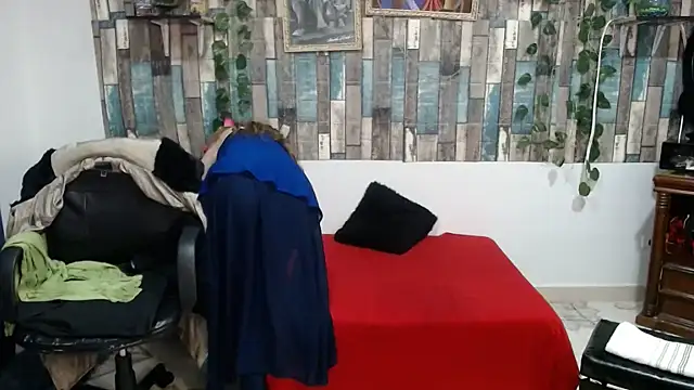 Snapshot of KarimaSarabe chatting on February 13, 2026, 11:01 pm KarimaSarabe online show from February 13, 2026, 11:01 pm