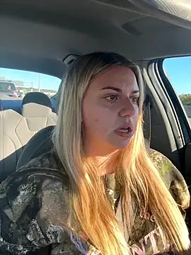 nicolesugarr online show from October 20, 2025, 8:53 pm