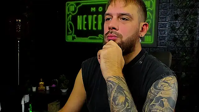 LexXHardy online show from October 6, 2025, 5:38 am