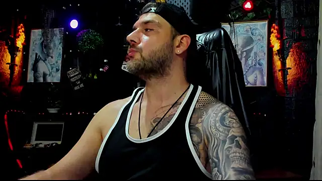 LexXHardy online show from June 15, 2026, 11:18 pm