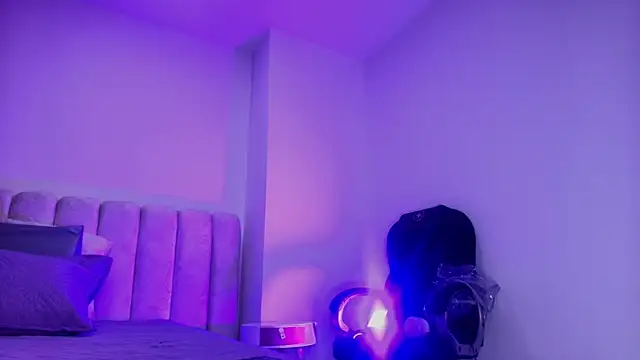  sex mia online show from November 11, 2025, 7:36 pm