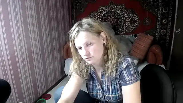 Snapshot of Kathlyn__Heath chatting on September 12, 2025, 7:36 pm Kathlyn  Heath online show from September 12, 2025, 7:36 pm