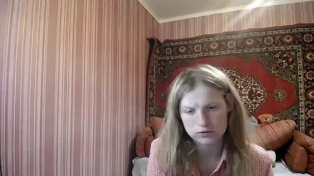 Snapshot of Kathlyn__Heath chatting on September 16, 2025, 6:09 pm Kathlyn  Heath online show from September 16, 2025, 6:09 pm