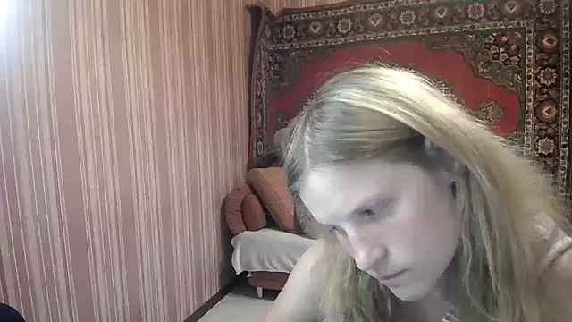 Snapshot of Kathlyn__Heath chatting on September 17, 2025, 5:36 pm Kathlyn  Heath online show from September 17, 2025, 5:36 pm