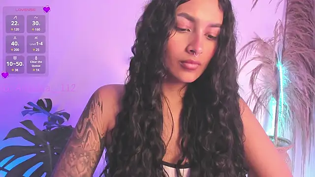 Snapshot of Anngel_1 chatting on December 2, 2024, 5:37 pm Anngel 1 online show from December 2, 2024, 5:37 pm