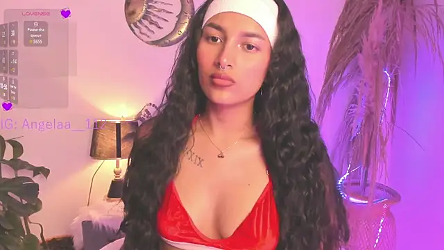 Snapshot of Anngel_1 chatting on December 22, 2024, 3:22 pm Anngel 1 online show from December 22, 2024, 3:22 pm