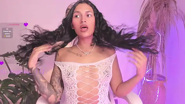 Snapshot of Anngel_1 chatting on February 12, 2025, 2:10 pm Anngel 1 online show from February 12, 2025, 2:10 pm