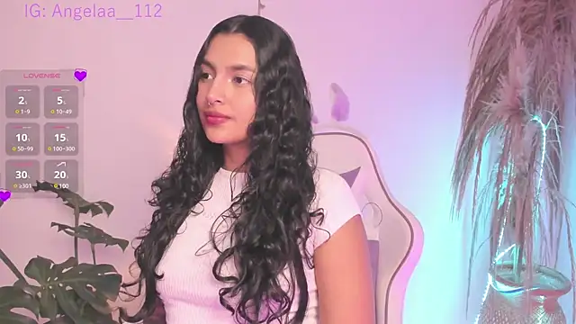 Snapshot of Anngel_1 chatting on March 8, 2025, 11:39 pm Anngel 1 online show from March 8, 2025, 11:39 pm