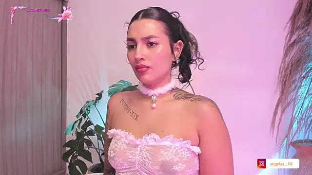 Snapshot of Anngel_1 chatting on October 7, 2025, 3:53 pm Anngel 1 online show from October 7, 2025, 3:53 pm