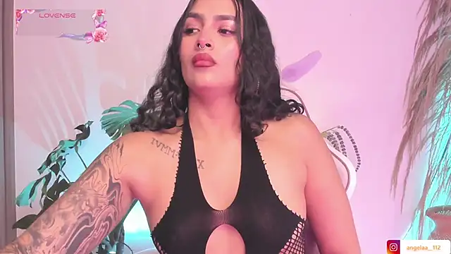 Snapshot of Anngel_1 chatting on October 24, 2025, 3:08 pm Anngel 1 online show from October 24, 2025, 3:08 pm