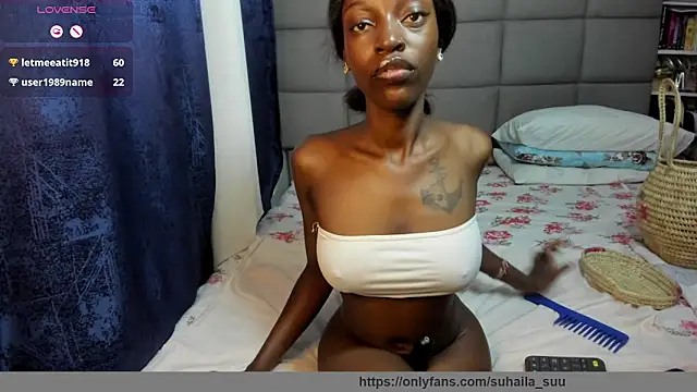 Snapshot of suhaila_suus chatting on September 18, 2025, 12:23 am suhaila suus online show from September 18, 2025, 12:23 am