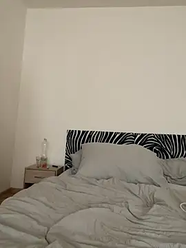 Snapshot of secretcrazy69 chatting on March 15, 2026, 12:22 pm secretcrazy69 online show from March 15, 2026, 12:22 pm