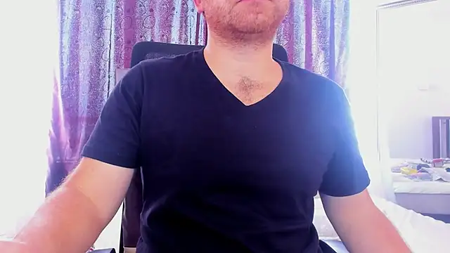 michacosio online show from January 13, 2025, 7:21 pm