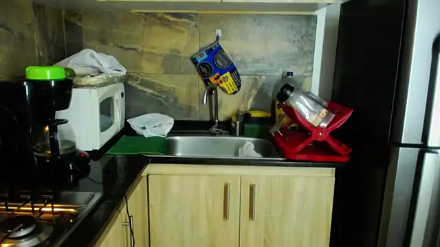 michacosio online show from October 24, 2025, 12:19 am