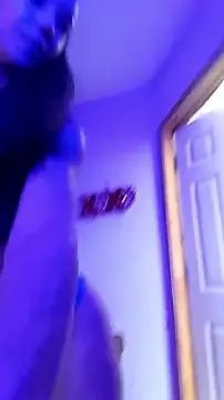 Snapshot of cammyquart chatting on February 12, 2026, 12:05 am cammyquart online show from February 12, 2026, 12:05 am