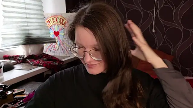 MiriamOr online show from October 13, 2025, 8:03 am