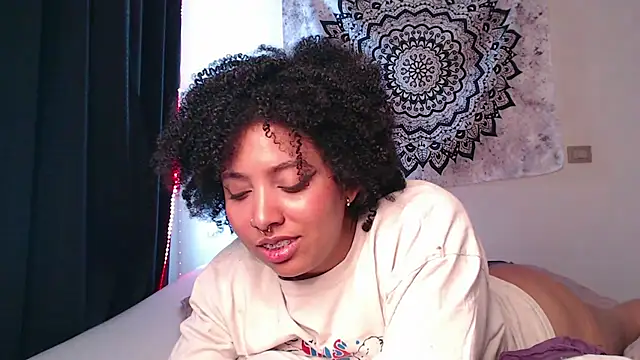 michell bling1 online show from December 16, 2024, 1:32 pm