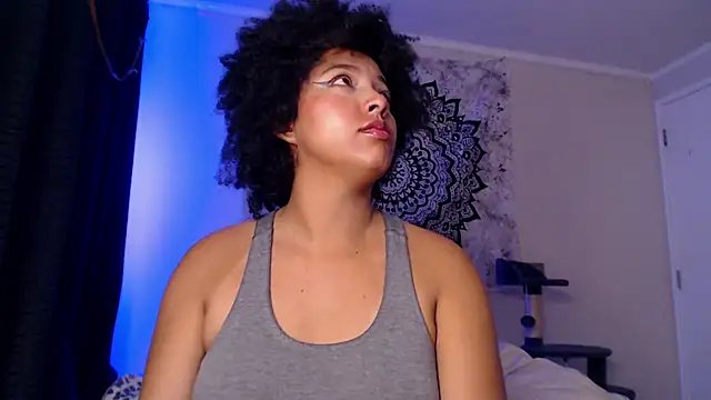 michell bling1 online show from February 8, 2025, 6:33 am