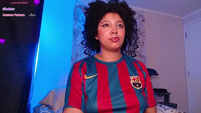 michell bling1 online show from February 19, 2025, 10:01 am