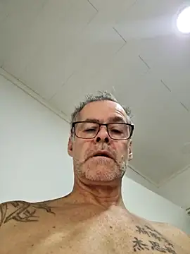 DarrenSullivanSlut online show from February 16, 2026, 5:58 am