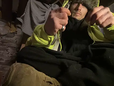 Snapshot of KBONE36 chatting on March 13, 2025, 9:32 am KBONE36 online show from March 13, 2025, 9:32 am