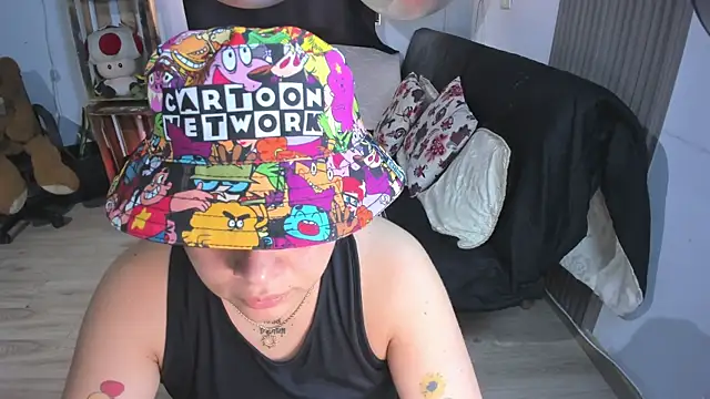 Cuttiealice online show from January 31, 2025, 7:08 pm