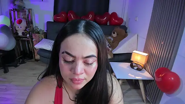 Cuttiealice online show from February 21, 2025, 2:17 am