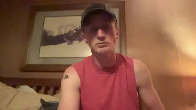 Keebs312 online show from October 18, 2025, 2:47 am