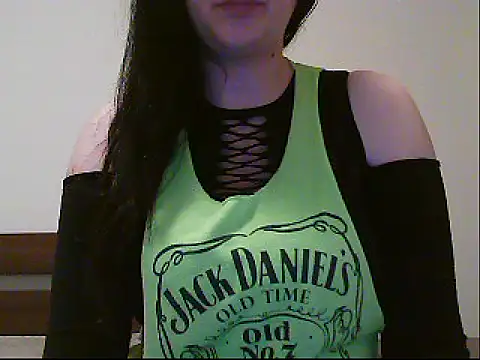 LizzyAnn online show from November 18, 2025, 3:16 pm