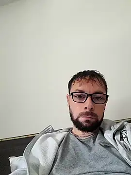 Snapshot of Nitrocm chatting on October 22, 2025, 12:38 pm Nitrocm online show from October 22, 2025, 12:38 pm