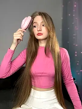 Barbie-Doll- online show from December 15, 2025, 7:07 pm