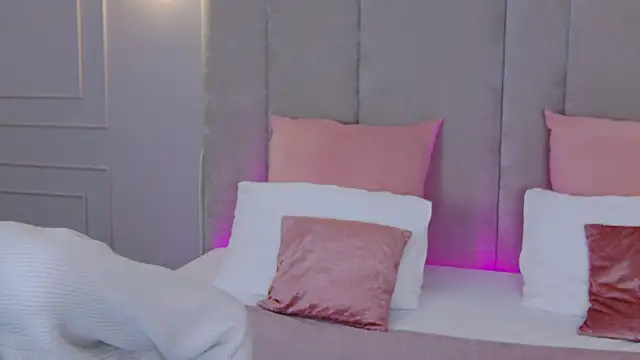 Snapshot of Betty_Bridge chatting on January 17, 2025, 6:15 am Betty Bridge online show from January 17, 2025, 6:15 am